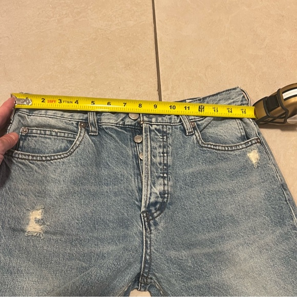 We The Free Maggie Mid-Rise Straight Leg Distressed Raw Hem Jeans Womens Size 27 - Picture 8 of 11